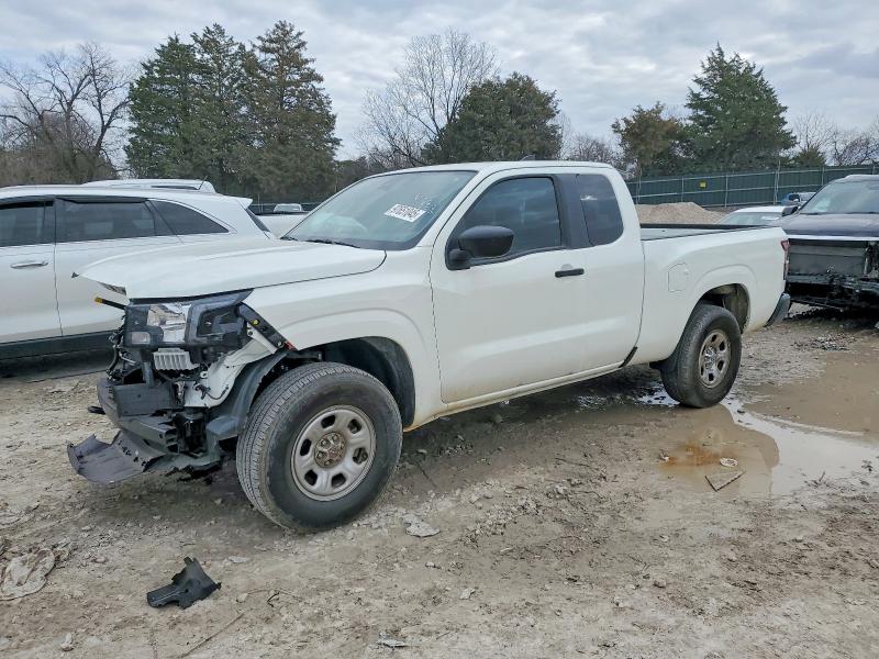 Фото 1 - NISSAN FRONTIER