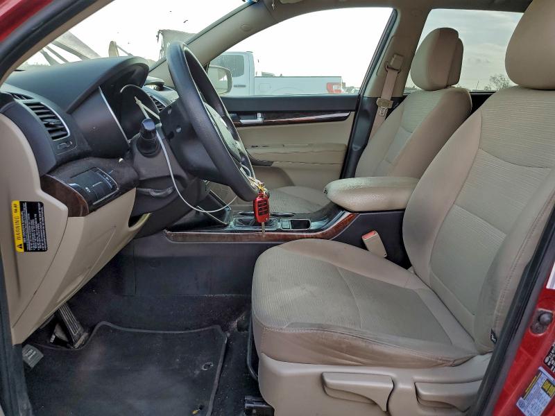 Фото 7 - KIA SORENTO