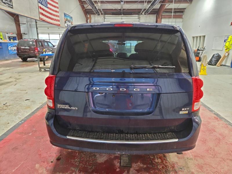 Фото 6 - DODGE CARAVAN