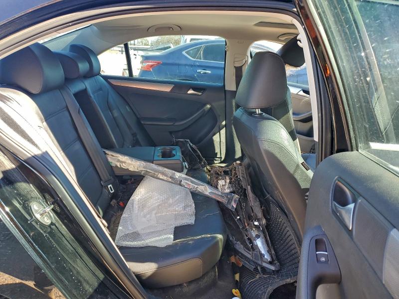 Фото 10 - VOLKSWAGEN JETTA