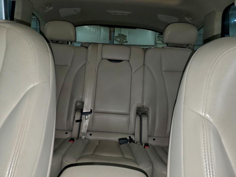 Фото 10 - AUDI Q7