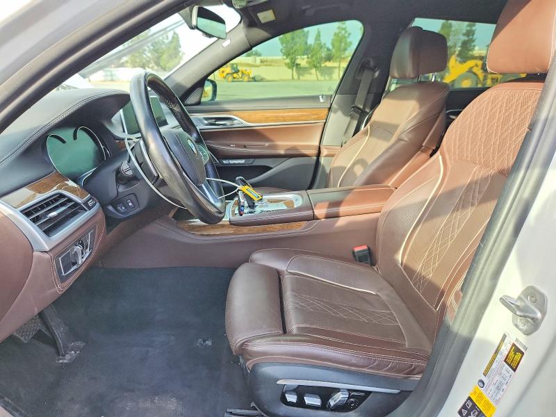 Фото 7 - BMW 7 SERIES