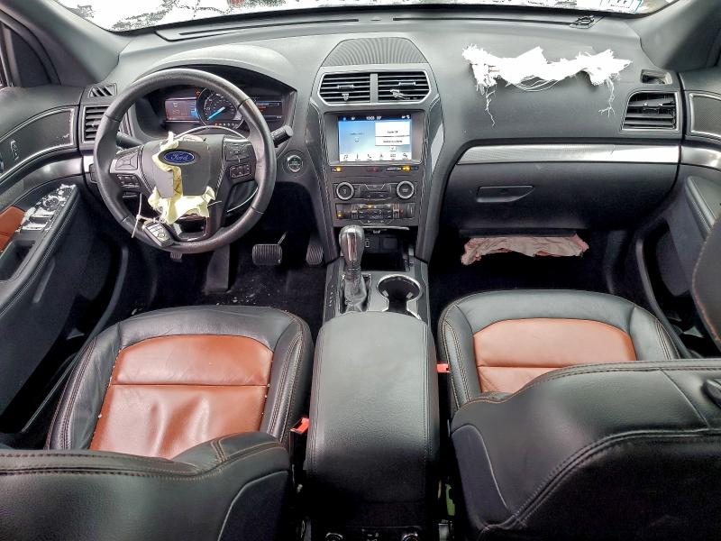 Фото 8 - FORD EXPLORER