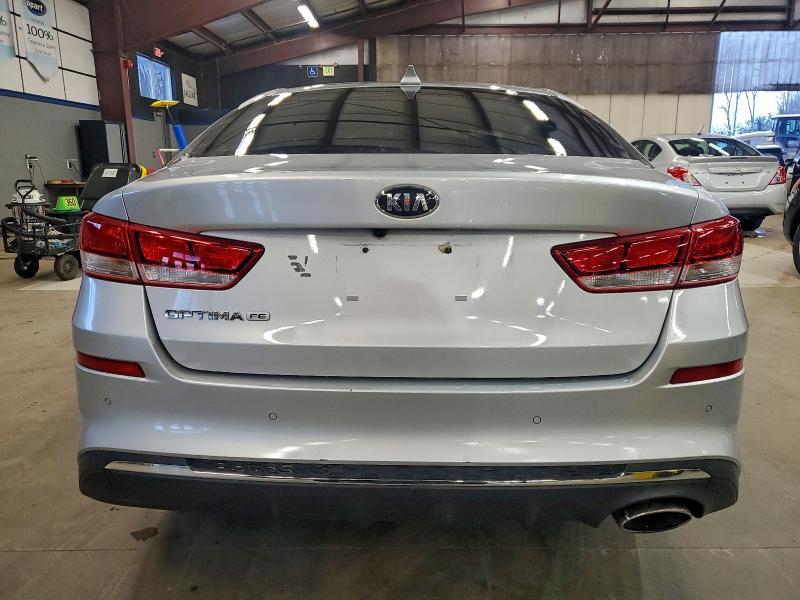 Фото 6 - KIA OPTIMA