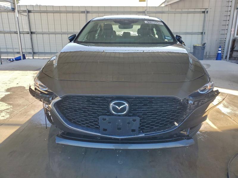 Фото 5 - MAZDA 3