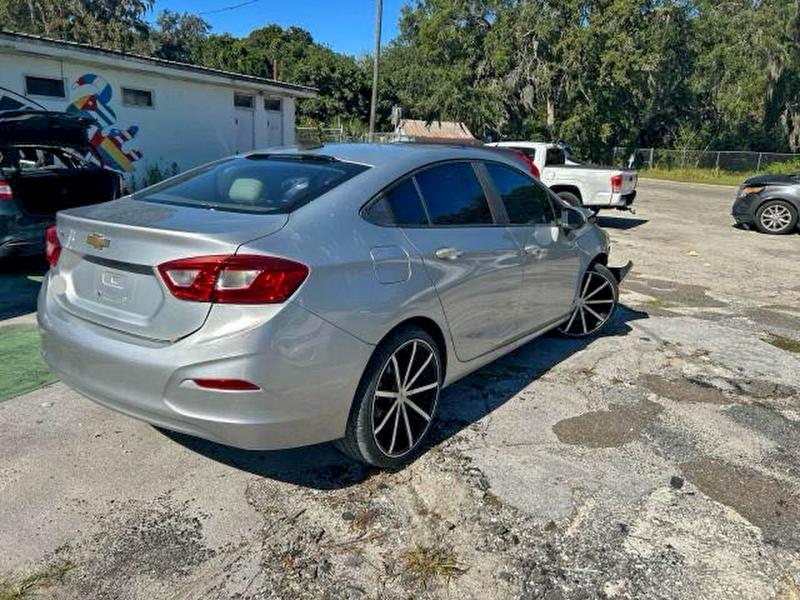 Фото 4 - CHEVROLET CRUZE