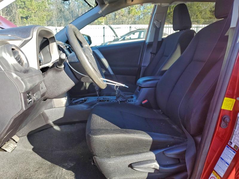 Фото 7 - TOYOTA RAV4