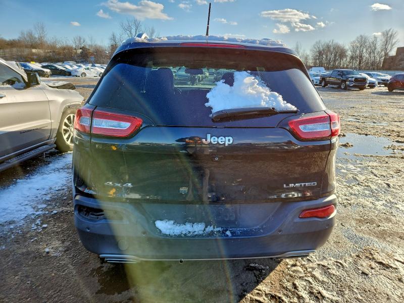 Фото 5 - JEEP GRAND CHER