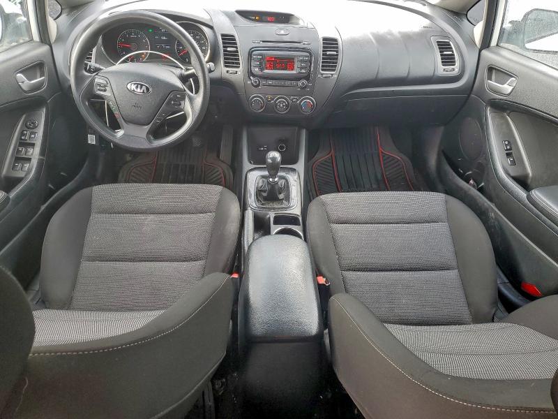 Фото 8 - KIA FORTE