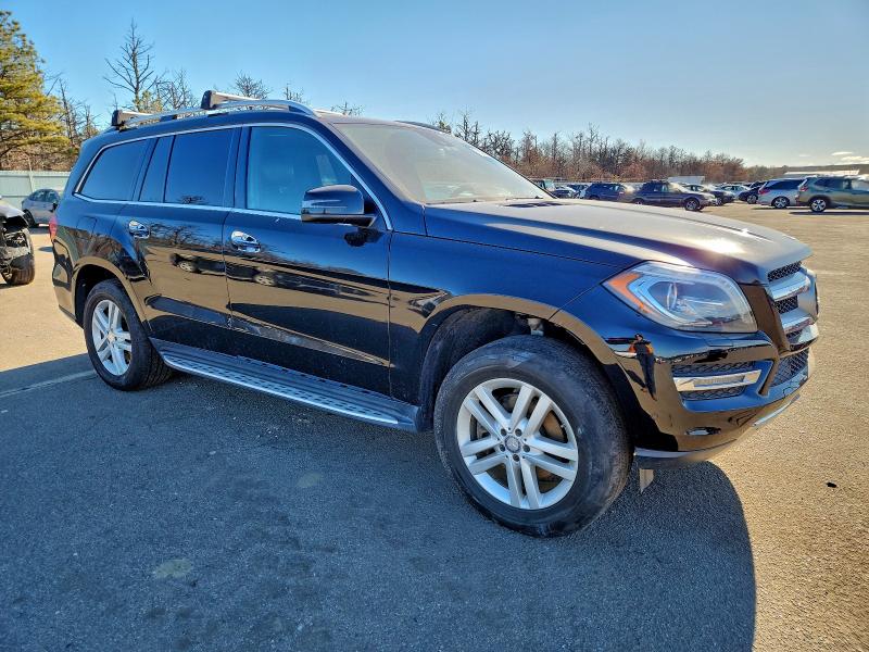 MERCEDES-BENZ GL-CLASS 2015 VIN 4JGDF2EE0FA574659
