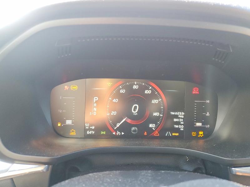 Фото 9 - VOLVO XC60