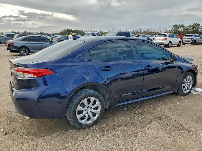 Фото 3 - TOYOTA COROLLA