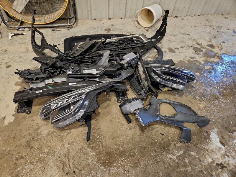 Фото 12 - KIA SELTOS