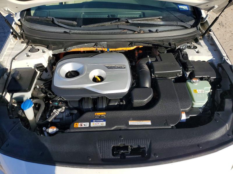 Фото 11 - HYUNDAI SONATA