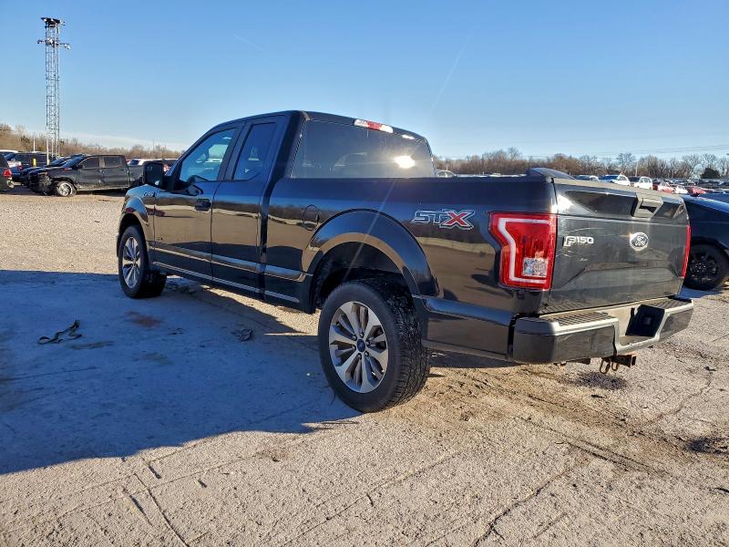Фото 2 - FORD F-150