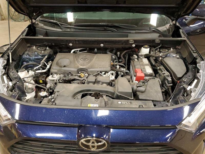 Фото 12 - TOYOTA RAV4