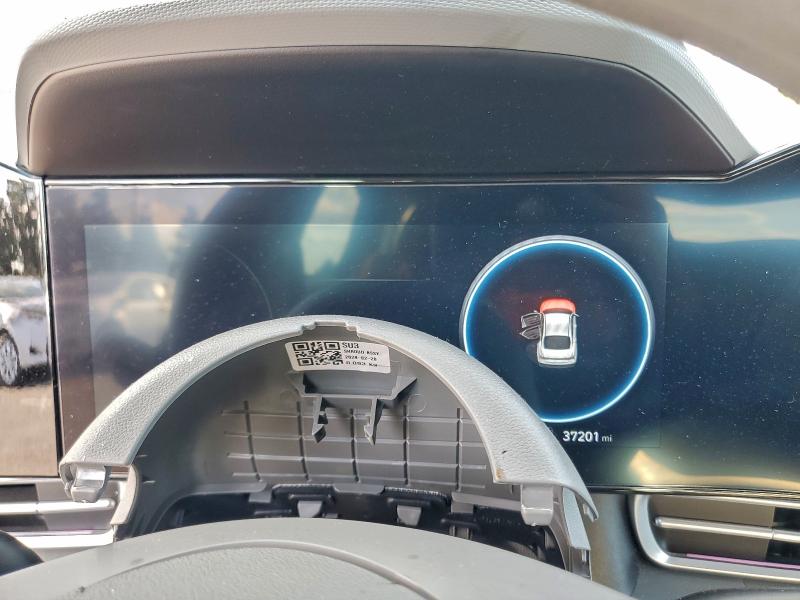 Фото 9 - HYUNDAI ELANTRA