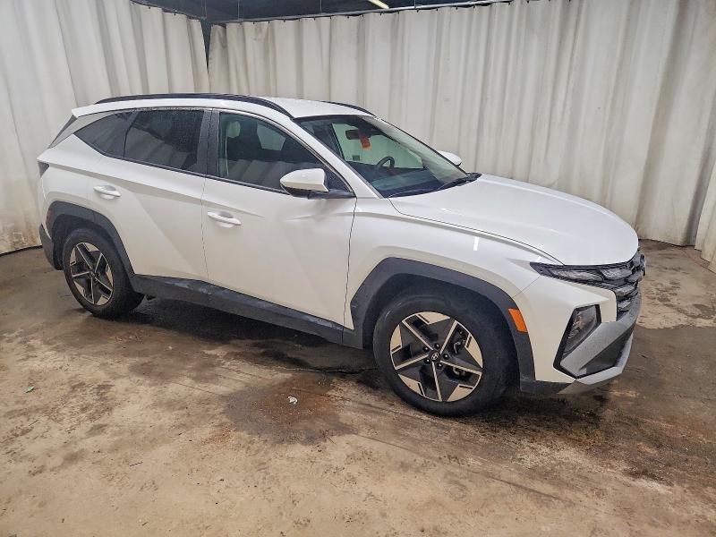 Фото 4 - HYUNDAI TUCSON