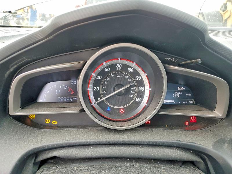 Фото 9 - MAZDA 3