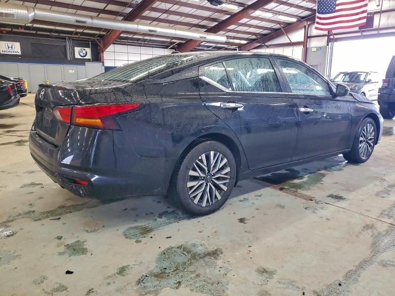 Фото 3 - NISSAN ALTIMA