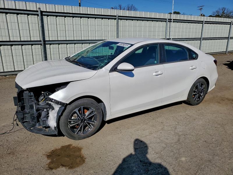 Фото 1 - KIA FORTE