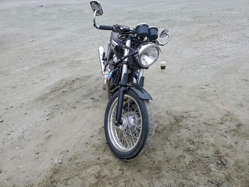 TRIUMPH THRUXTON 2013