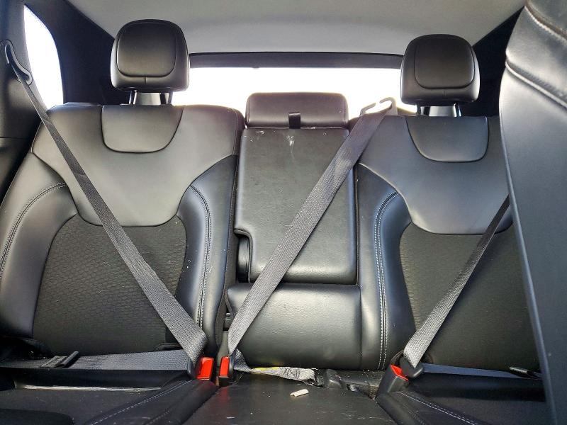 Фото 10 - JEEP GRAND CHER