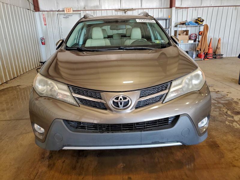 Фото 5 - TOYOTA RAV4