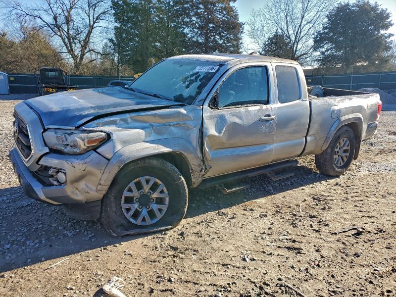 Фото 1 - TOYOTA TACOMA