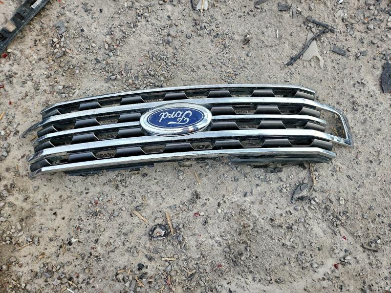 Фото 13 - FORD EXPEDITION