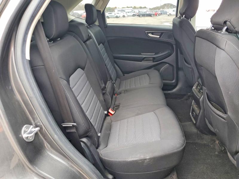 Фото 11 - FORD EDGE