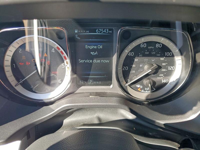 Фото 9 - NISSAN TITAN