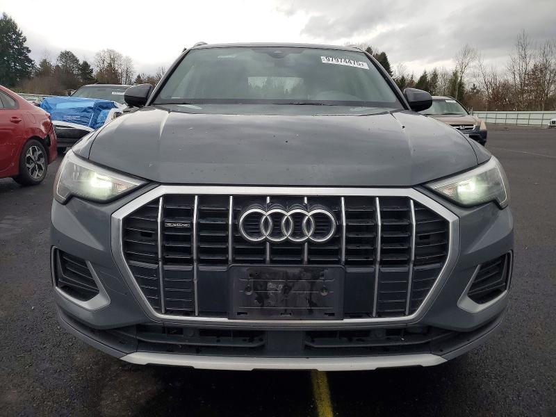 Фото 5 - AUDI Q3