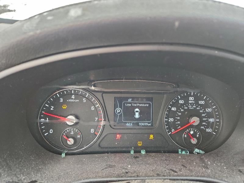 Фото 9 - KIA SORENTO