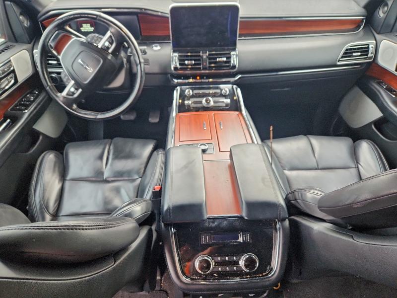 Фото 8 - LINCOLN NAVIGATOR