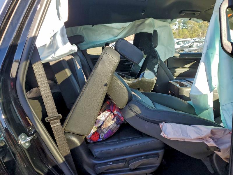 Фото 11 - CHEVROLET TAHOE