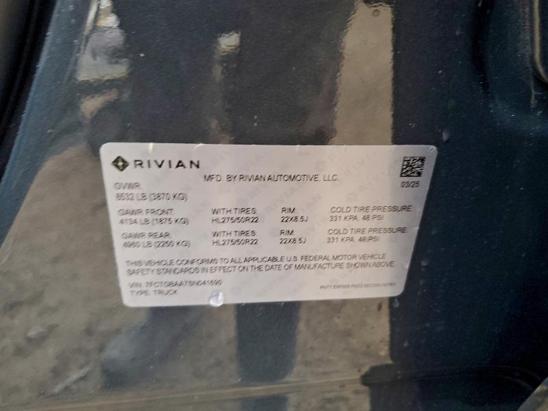 RIVIAN RIT 2025 VIN 7FCTGBAA7SN041690