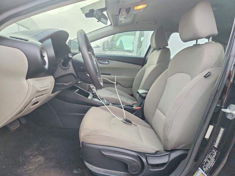 Фото 7 - KIA FORTE