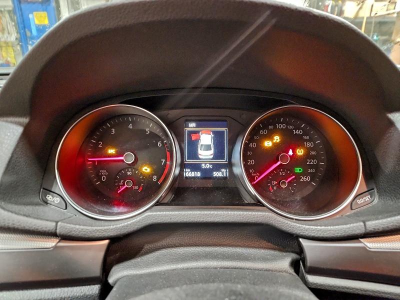 Фото 9 - VOLKSWAGEN PASSAT