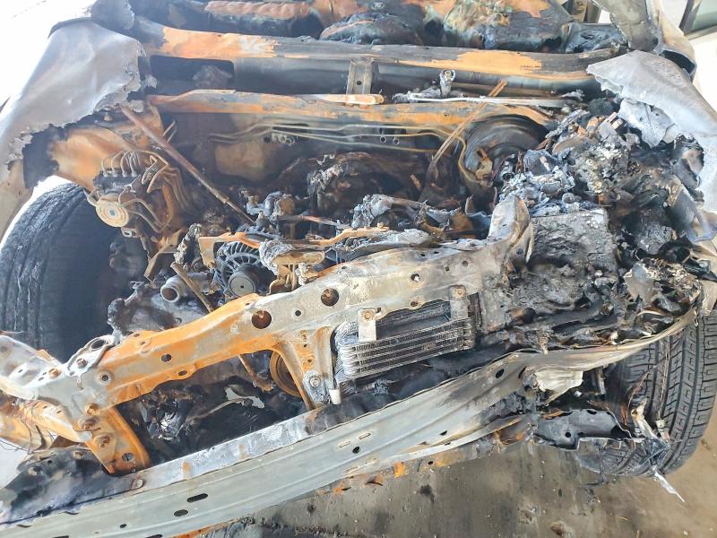 Фото 11 - SUBARU OUTBACK