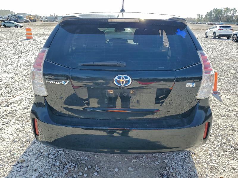 Фото 6 - TOYOTA PRIUS