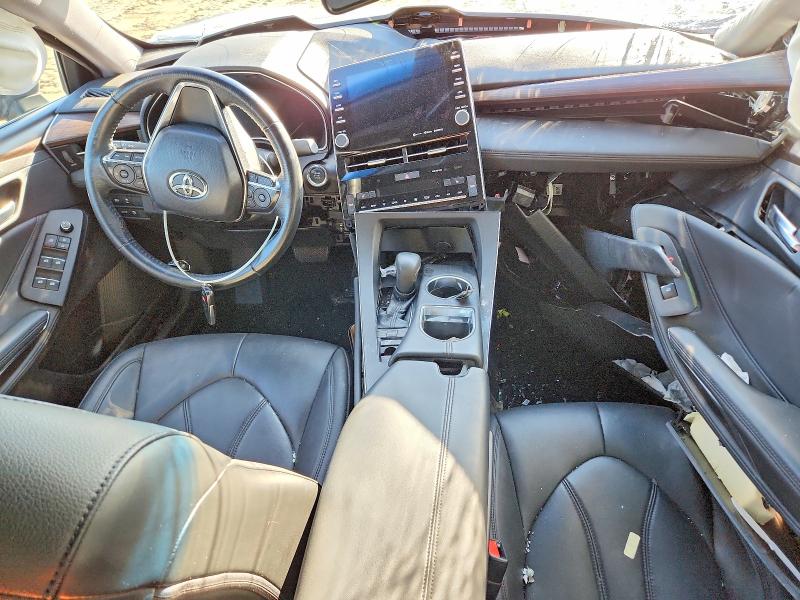 Фото 8 - TOYOTA AVALON