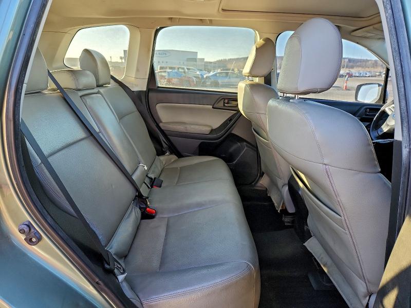 Фото 11 - SUBARU FORESTER