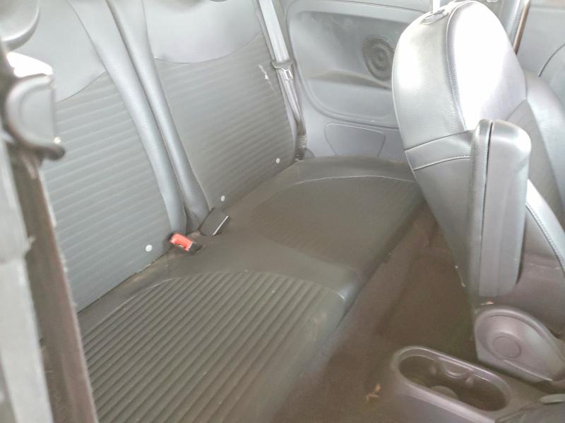 Фото 10 - FIAT 500