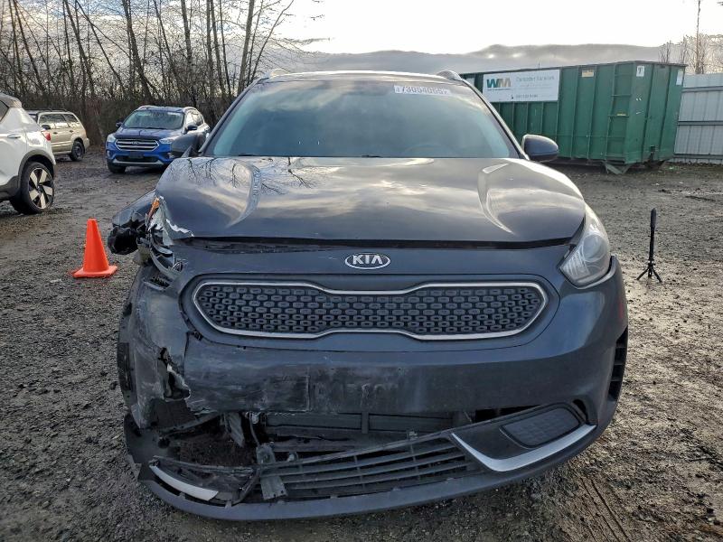 Фото 5 - KIA NIRO