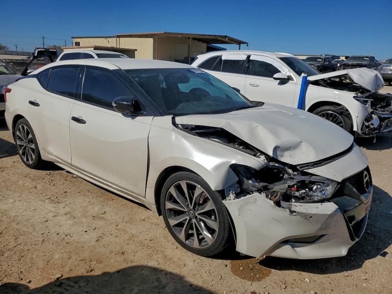 Фото 4 - NISSAN MAXIMA