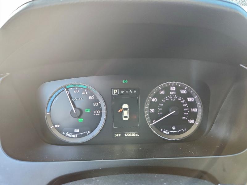 Фото 9 - HYUNDAI SONATA