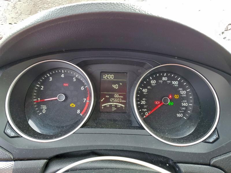 Фото 9 - VOLKSWAGEN JETTA