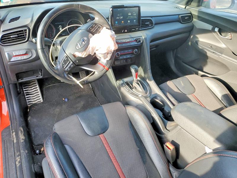 Фото 8 - HYUNDAI VELOSTER