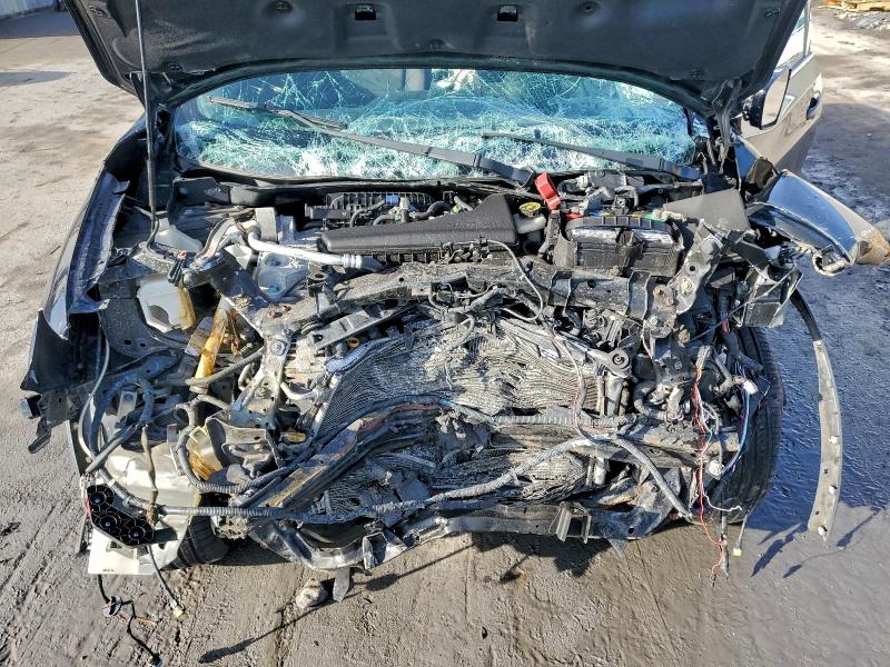 Фото 12 - NISSAN ROGUE